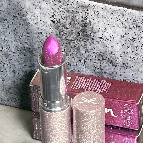 Metallic Glitter Lipstick - Picture 6 of 17